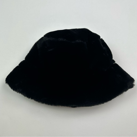 Accessories - Black Faux Fur Bucket Hat